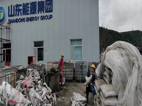 文教镇厂房地面下沉注浆加固